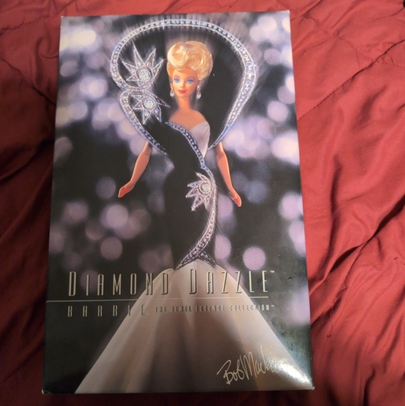Bob Mackie (The Jewel Essence Collection) Collector Barbie - Picture 10 of 12